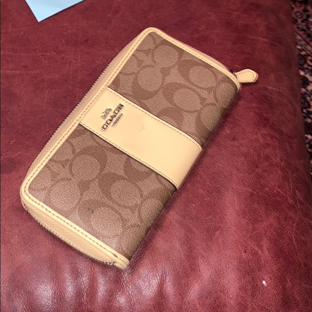 Cute coach wallet